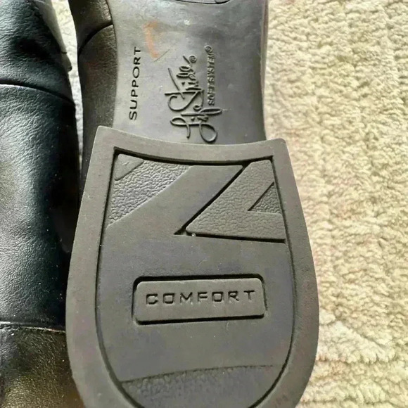 Life stride woman’s size 7 black loafers - Picture 3 of 8